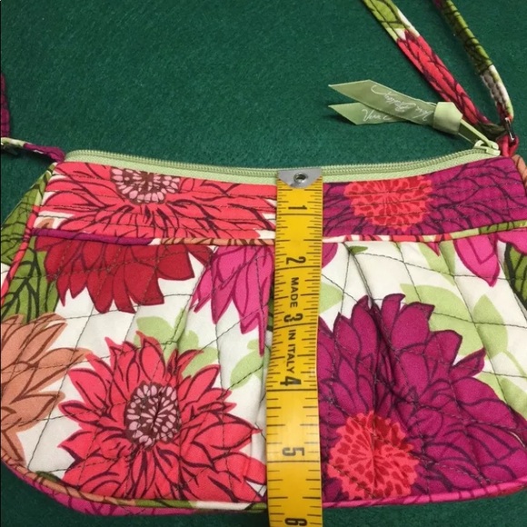 Vera Bradley Red Multi Color Zip Close Women Purse - Picture 5 of 6
